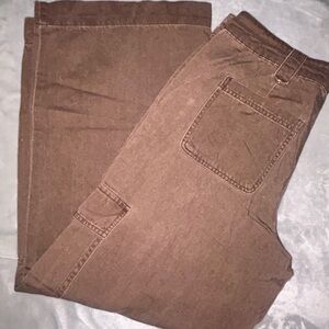 Time and Tru Women’s Cargo Pants in Brown
